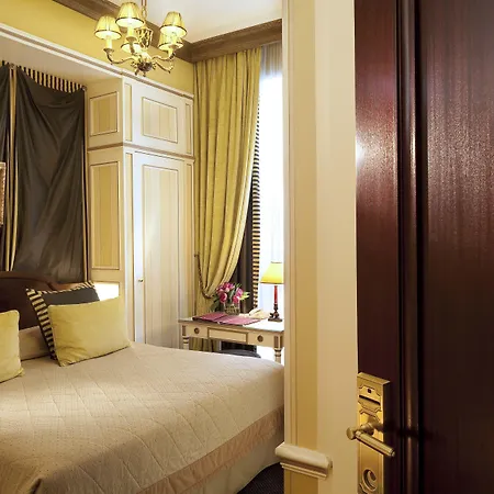 Hotel Napoleon Paris
