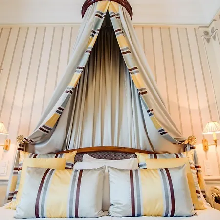 Napoleon Hotel 5*