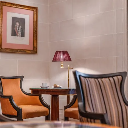 Hotel Napoleon 5*