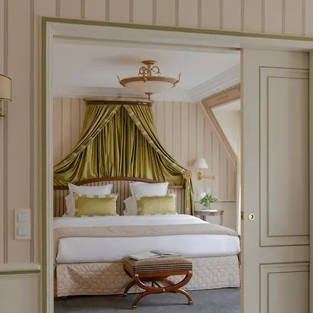 Hotel Napoleon 5*
