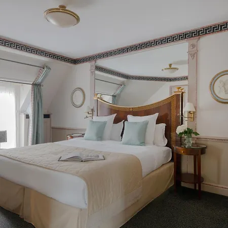 Napoleon Hotel