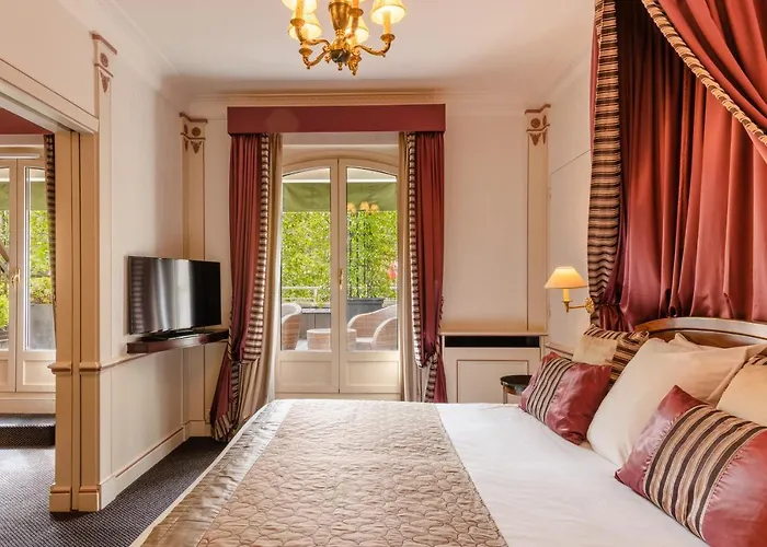 Napoleon Hotel Paris